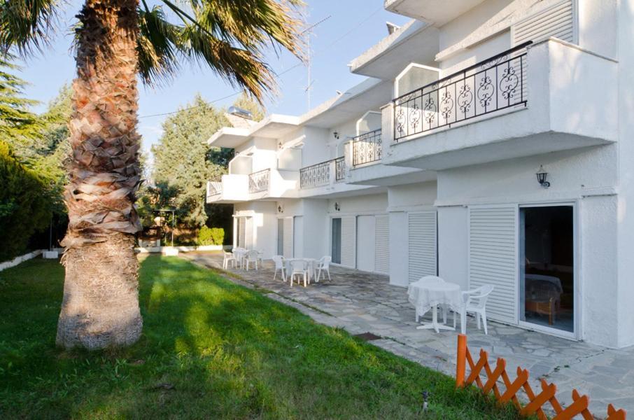 Sophies Olive Haven Possidi Exterior photo