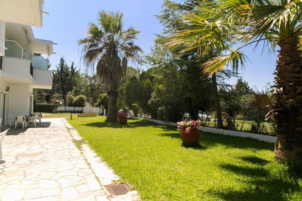 Sophies Olive Haven Possidi Exterior photo