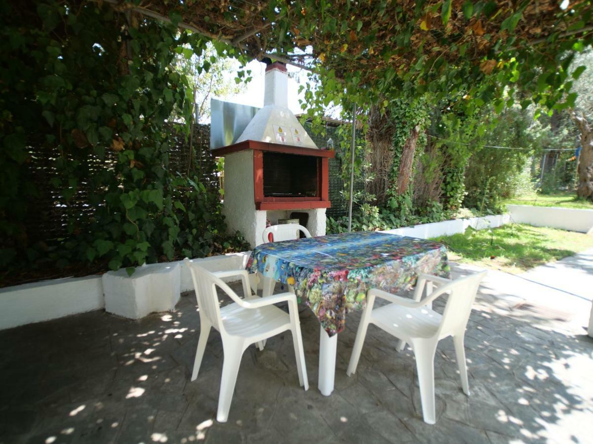 Sophies Olive Haven Possidi Exterior photo